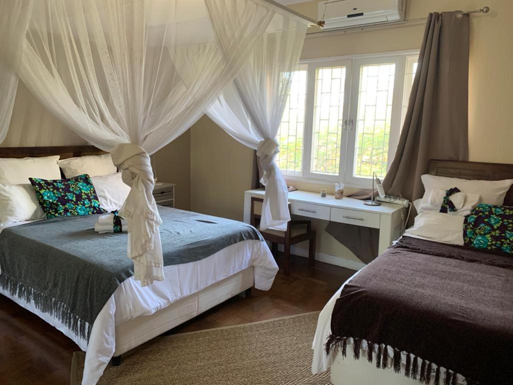 Acacia Inn Guesthouse Мапуто Екстериор снимка