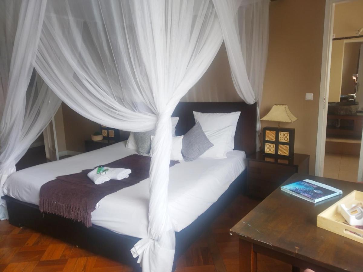 Acacia Inn Guesthouse Мапуто Екстериор снимка