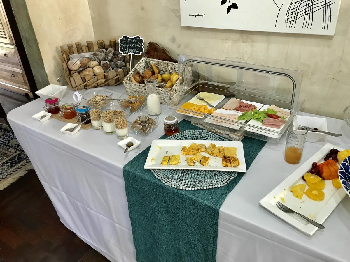 Acacia Inn Guesthouse Мапуто Екстериор снимка